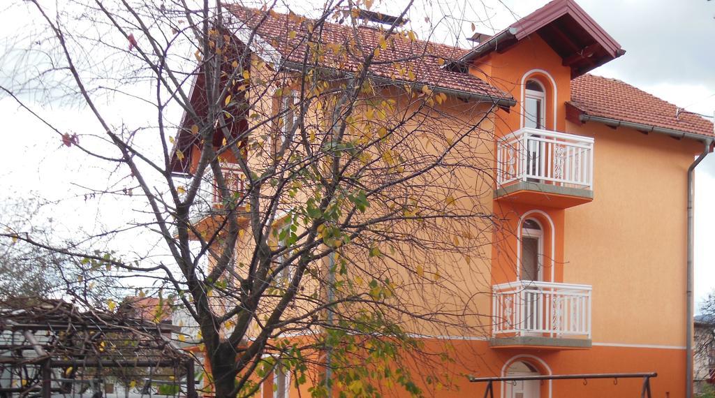 Guesthouse Relax And Fly Sarajevo Eksteriør billede